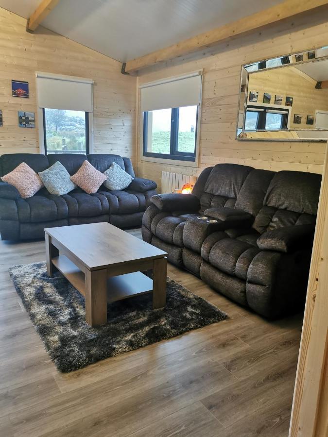 The Lodge Mountain View Log Cabin , Attymass Ballina Boyhollagh Bagian luar foto
