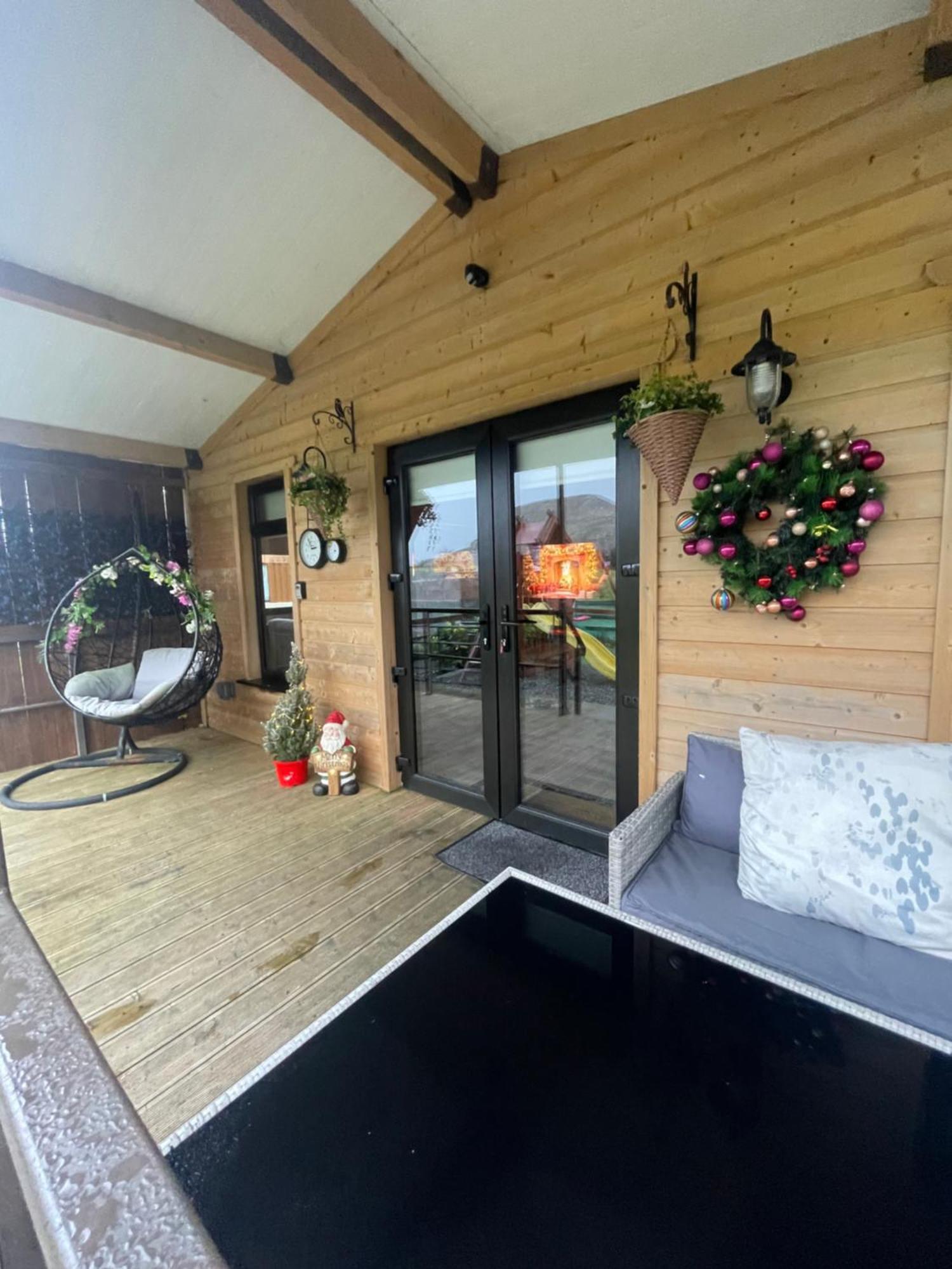 The Lodge Mountain View Log Cabin , Attymass Ballina Boyhollagh Bagian luar foto